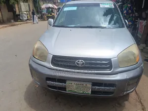Toyota RAV4 2004 Silver