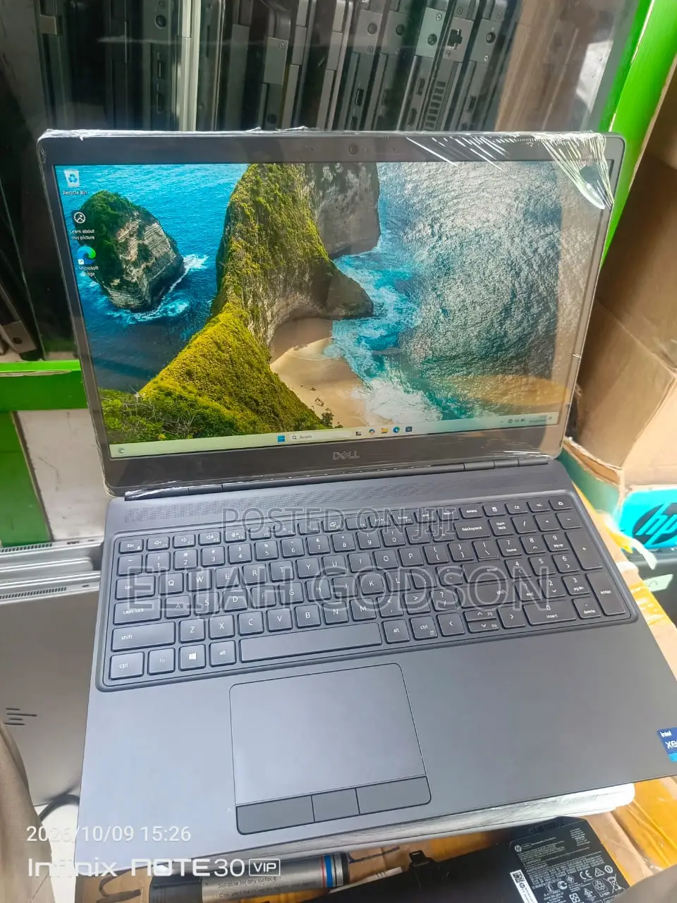 Laptop Dell Precision 5560 32GB Intel Xeon SSD 512GB
