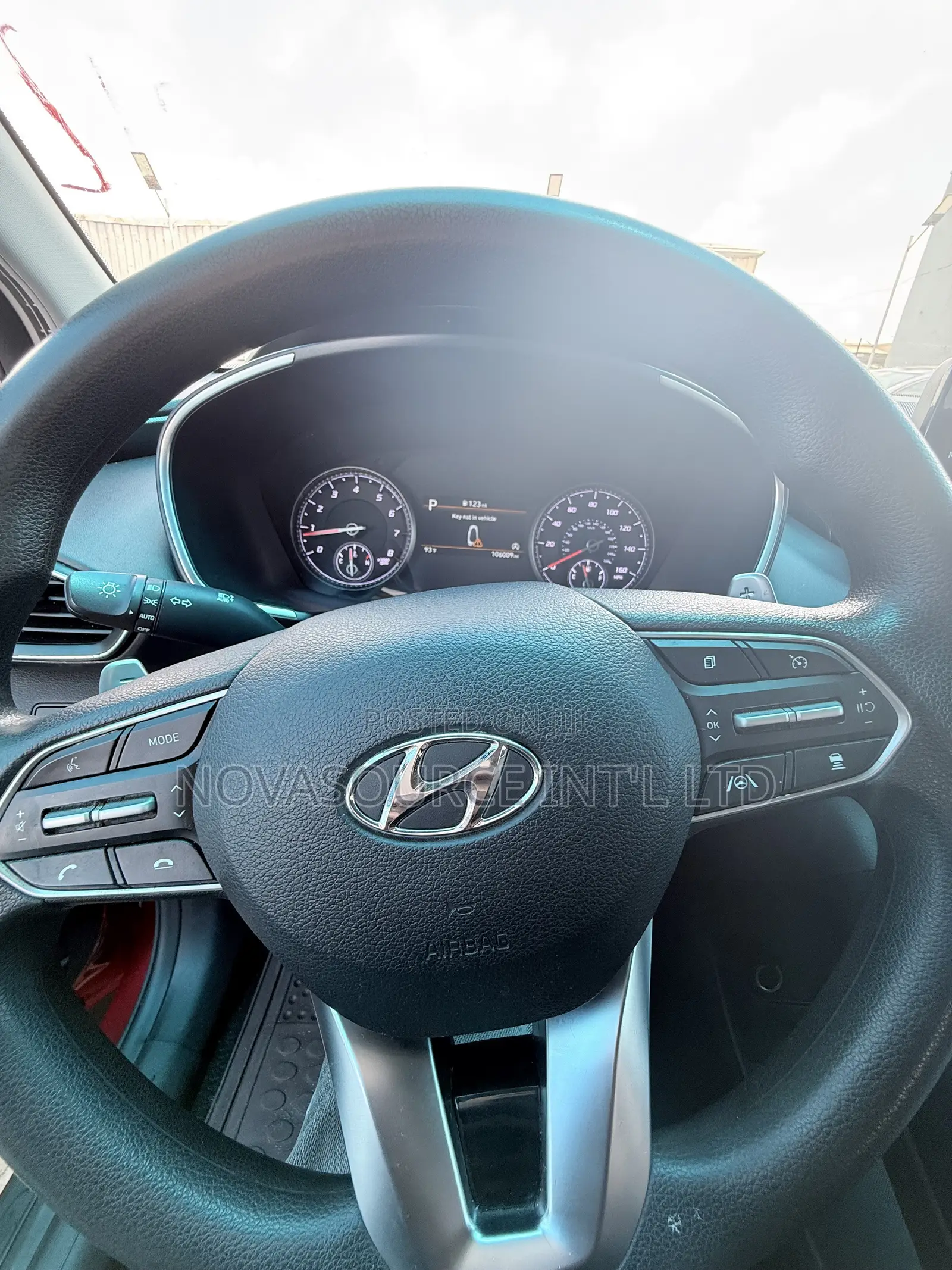 Hyundai Santa Fe 2022 Red