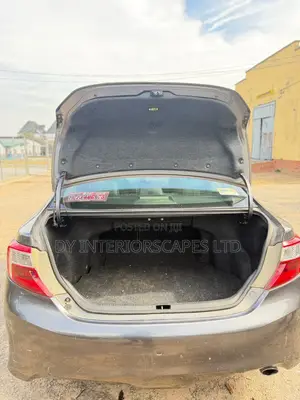 Toyota Camry 2012 Gray