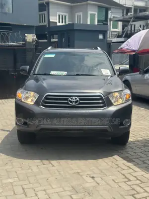 Toyota Highlander 2010 Gray