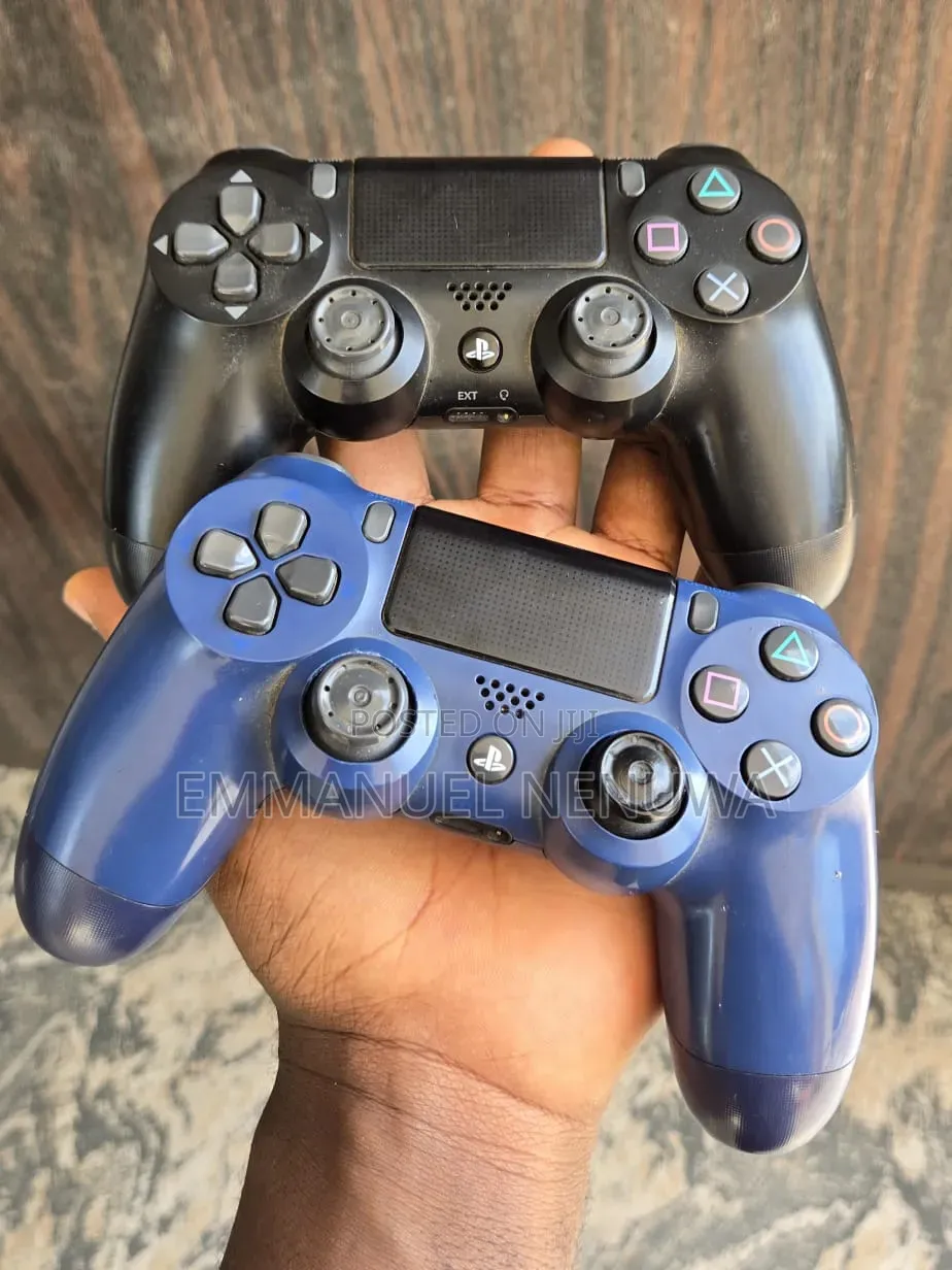 Playstation 4 Slim