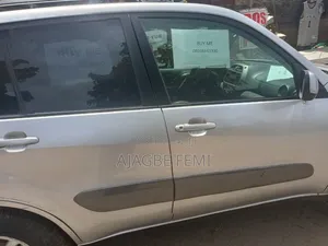 Toyota RAV4 2004 Silver