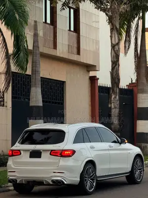 Mercedes-Benz GLC-Class 2022 White