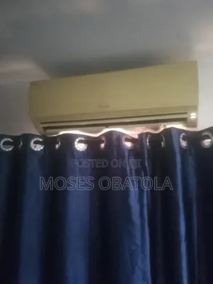 Neatly Used LG Low Voltage1hrs Power AC for Sale