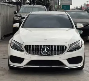Mercedes-Benz C300 2015 White