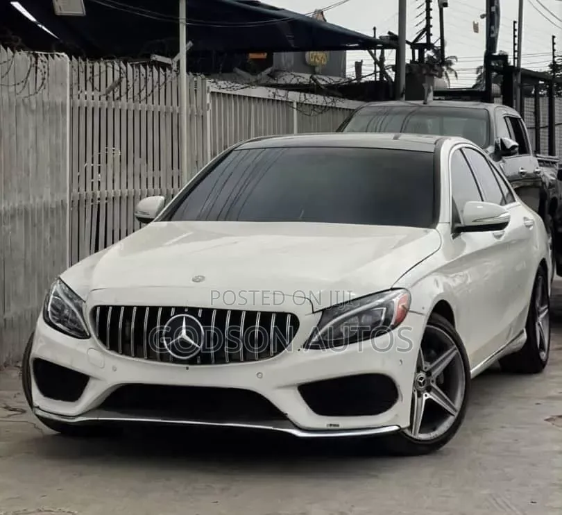 Mercedes-Benz C300 2015 White