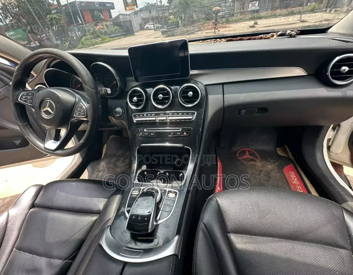 Mercedes-Benz C300 2015 White