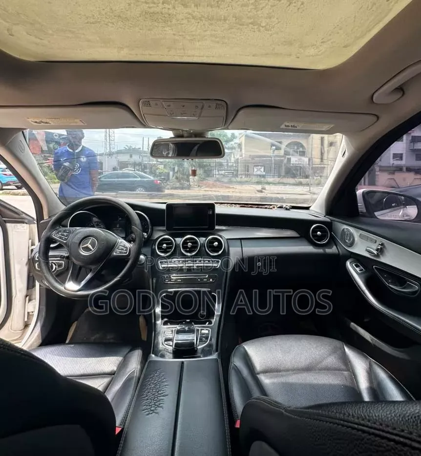 Mercedes-Benz C300 2015 White