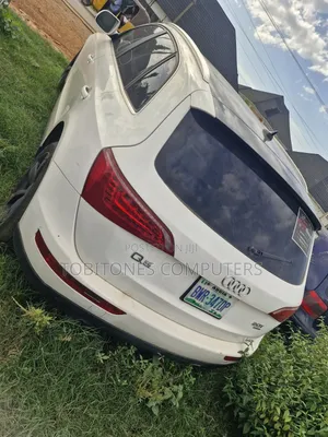 Audi 200 2013 White