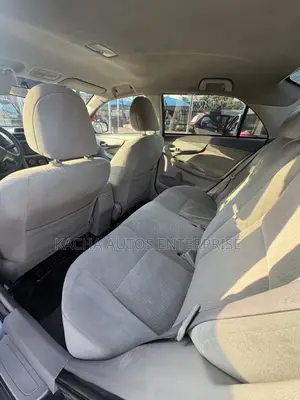 Toyota Corolla 2010 Gray