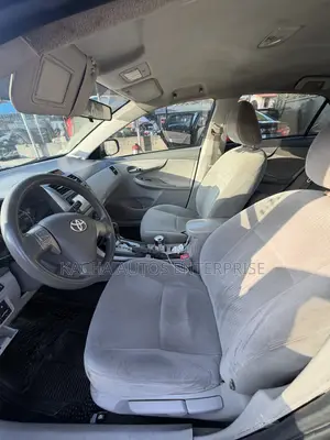 Toyota Corolla 2010 Gray