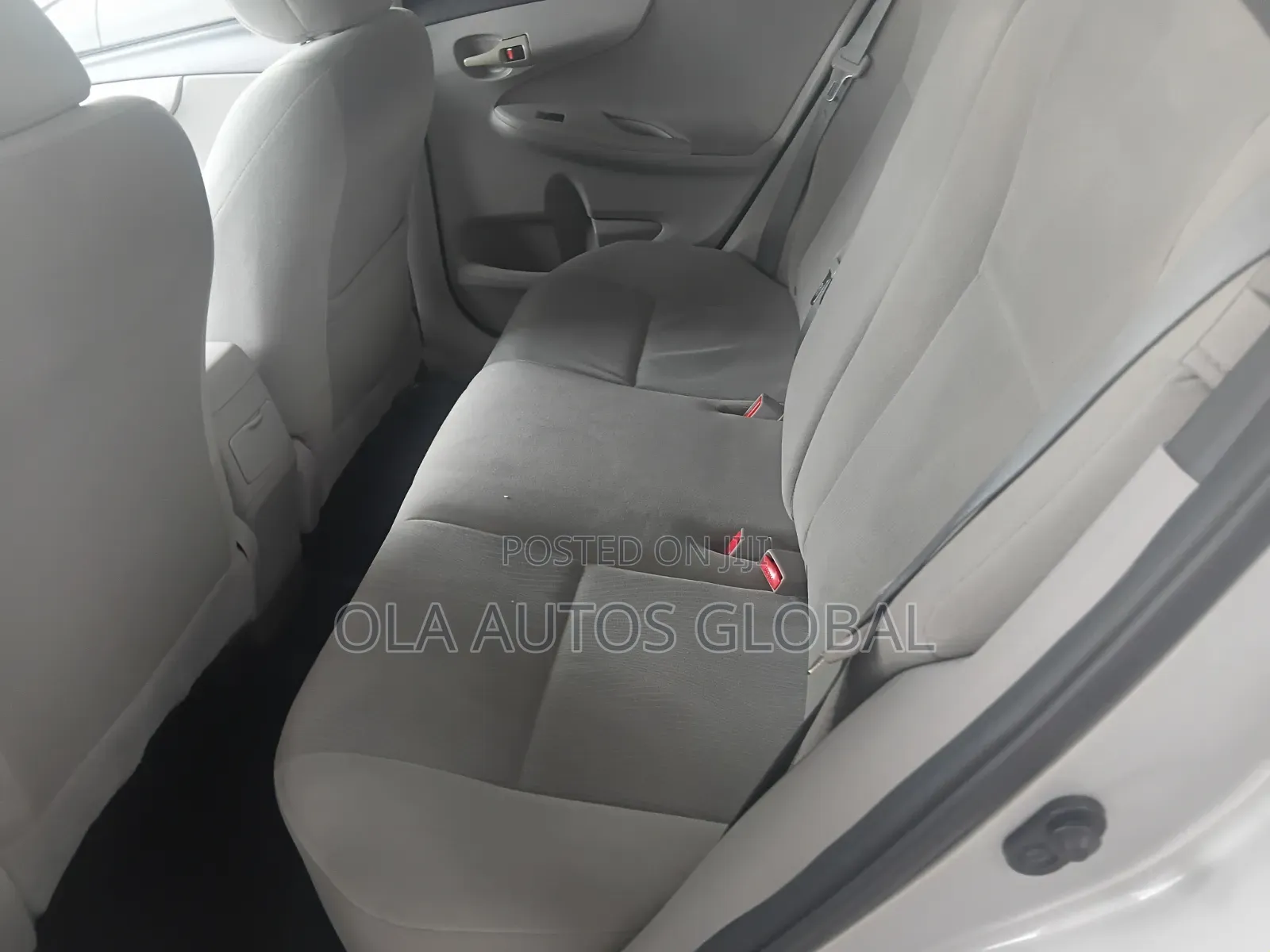 Toyota Corolla 2013 Silver