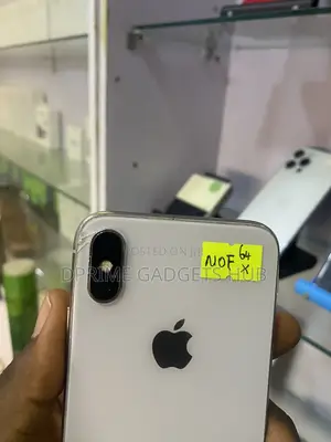 Apple iPhone X 64 GB White