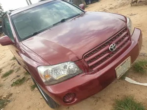 Toyota Highlander 2003 Red