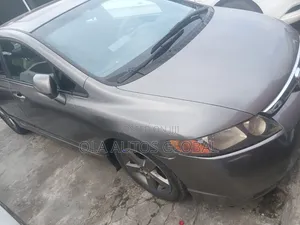 Honda Civic 2006 Gray