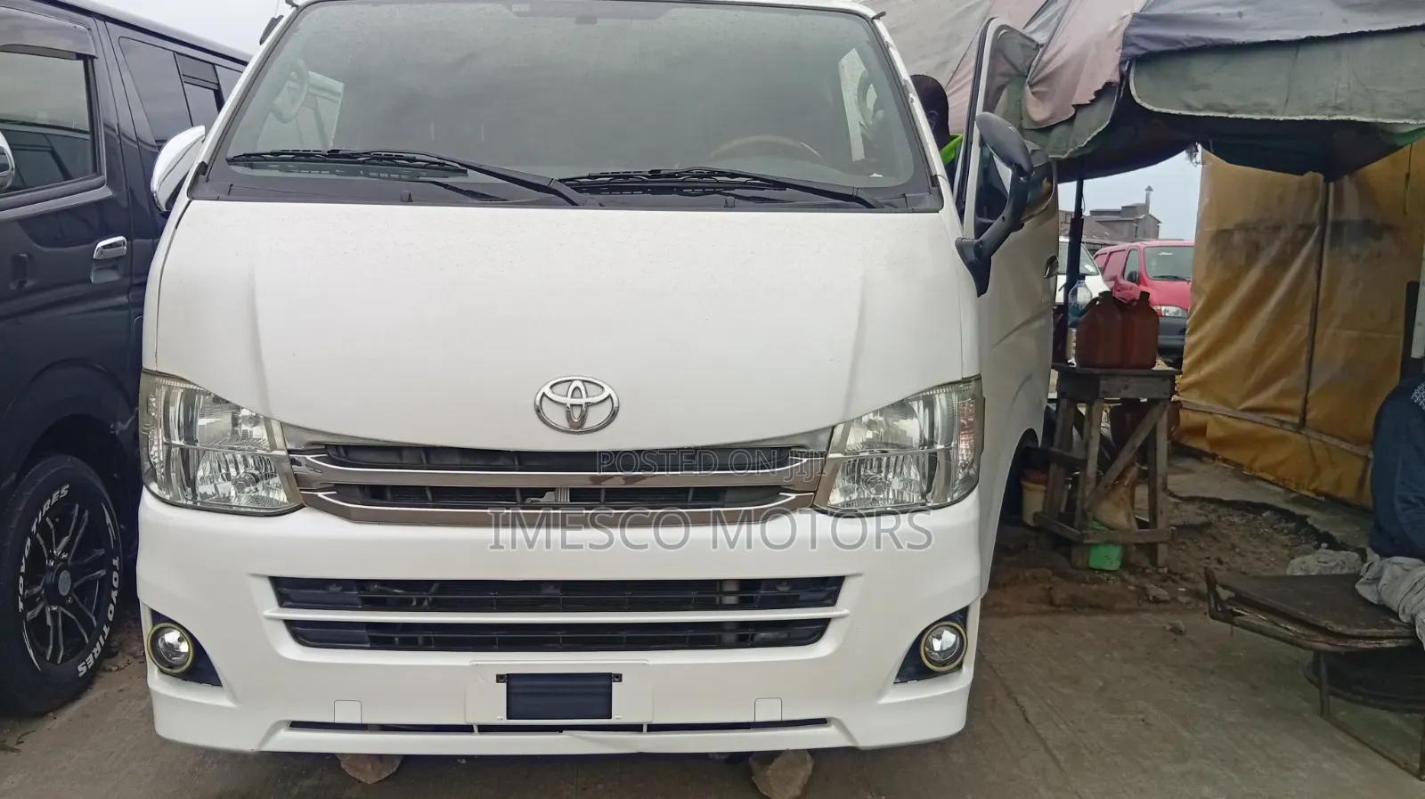 Toyota Hilux 2013 White