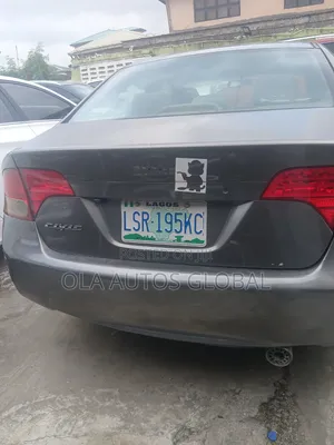 Honda Civic 2006 Gray