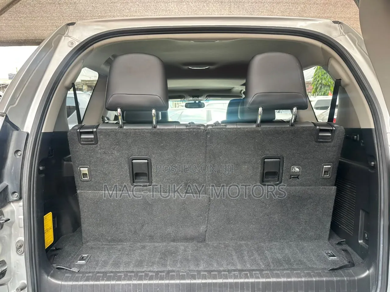 Lexus GX 460 Base 2018 Silver