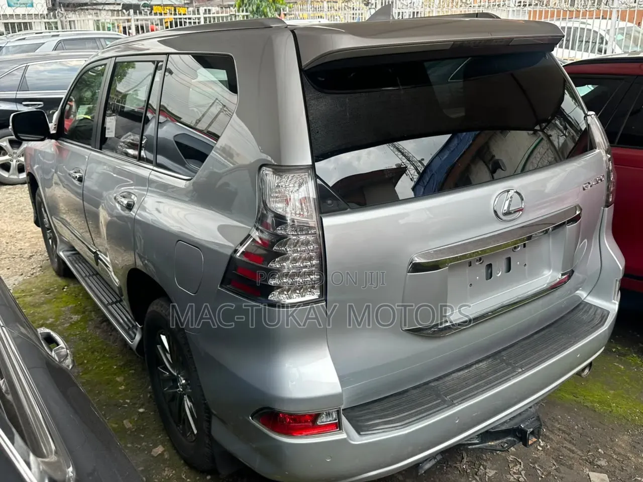 Lexus GX 460 Base 2018 Silver