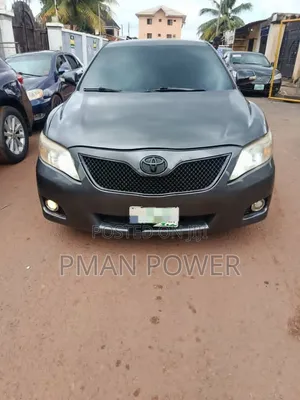 Toyota Camry 2009 Gray