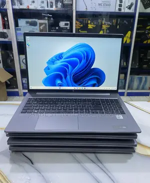 Laptop HP Zbook Fury 15 G7 32GB Intel Core i7 SSD 512GB