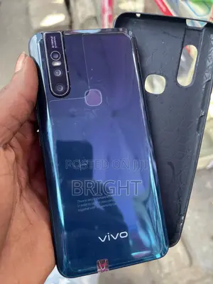 Vivo V15 256 GB Blue