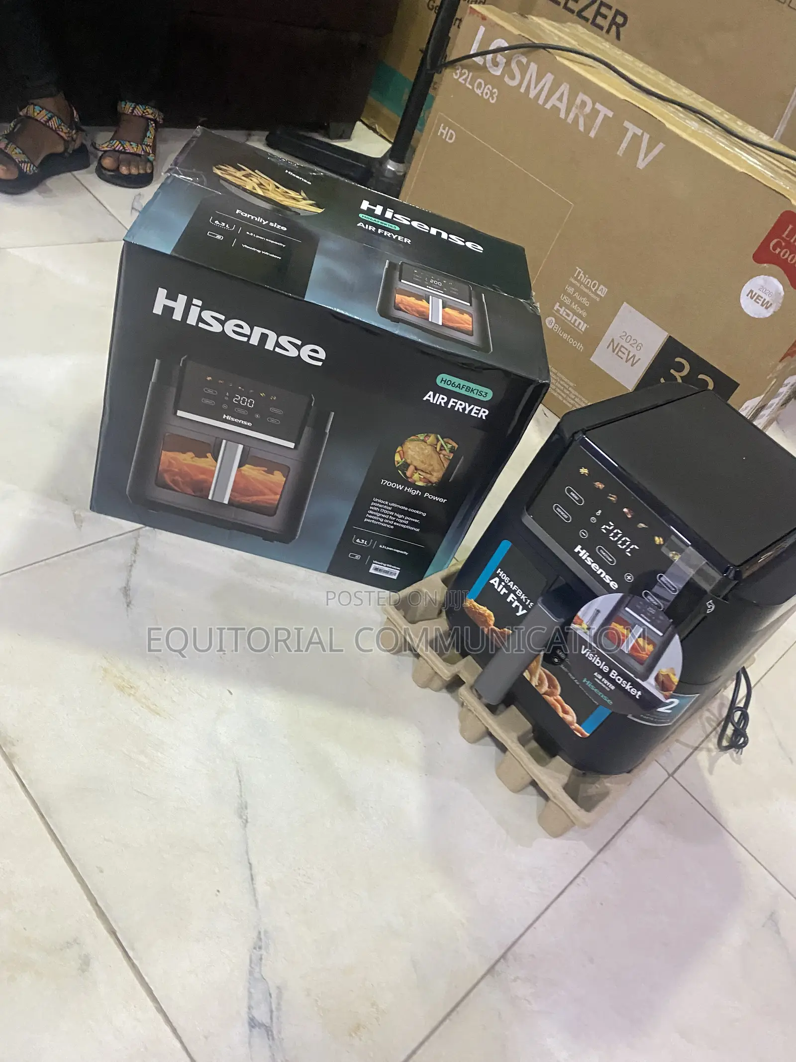 Hisense H06FBK1S3 1700W 6.3L Kitchen Cooking Solution