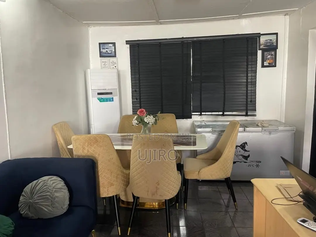 Dinning Table
