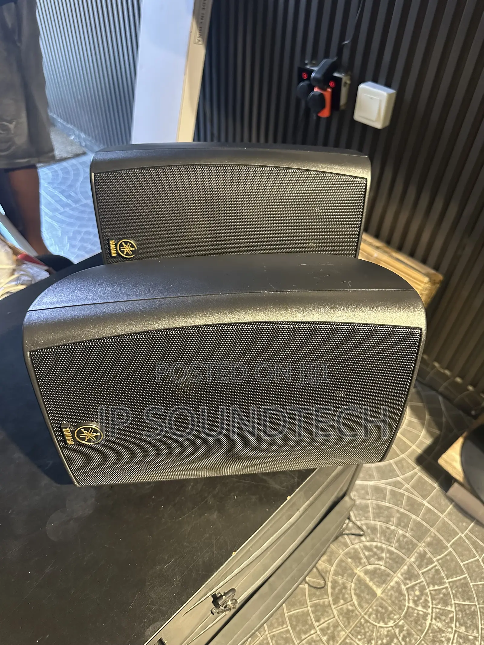 Wall Speaker Mount