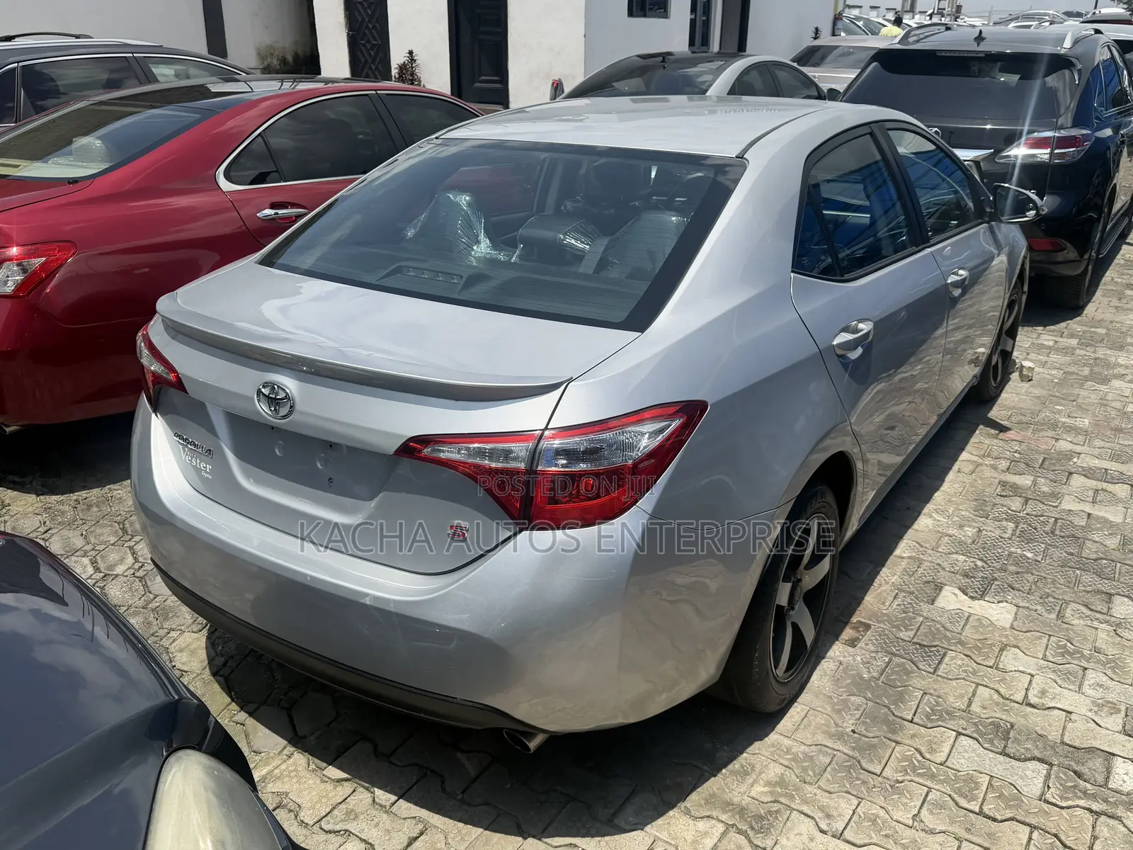 Toyota Corolla 2015 Silver
