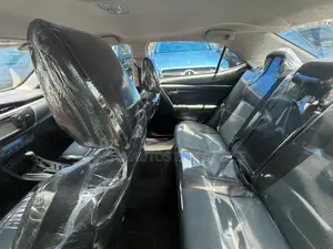 Toyota Corolla 2015 Silver