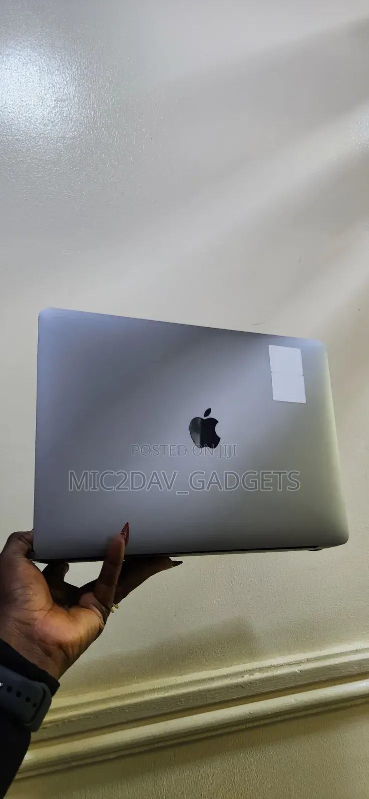 Laptop Apple MacBook Pro 2020 16GB Intel Core i5 SSD 512GB