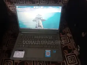 Laptop HP 14-dq2031tg 8GB Intel Core i3 SSD 256GB