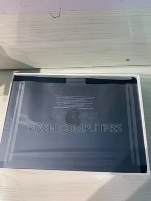 Laptop Apple MacBook Air 2022 M2 8GB Apple M2 SSD 256GB
