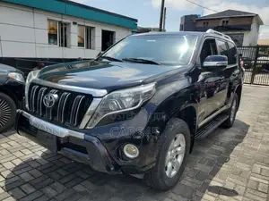 Toyota Land Cruiser Prado 2014 Black
