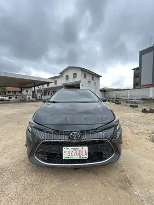 Toyota Corolla XLE 2020 Black