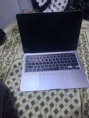 Laptop Apple MacBook Pro 2020 12GB Intel Core i7 SSD 512GB