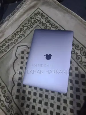 Laptop Apple MacBook Pro 2020 12GB Intel Core i7 SSD 512GB