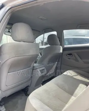 Toyota Camry 2011 Silver