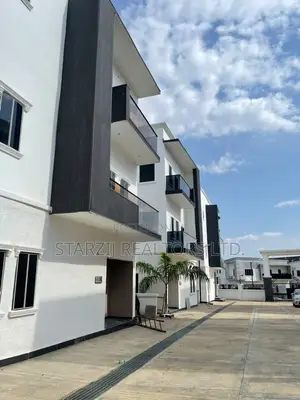 5bdrm Duplex in Jahi for sale