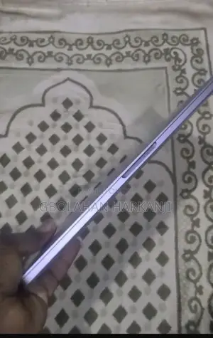 Laptop Apple MacBook Pro 2020 12GB Intel Core i7 SSD 512GB