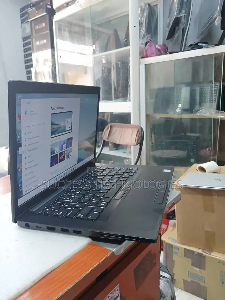 Laptop Dell Latitude 14 7480 8GB Intel Core i7 SSD 256GB