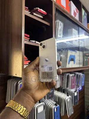 Apple iPhone 13 128 GB White