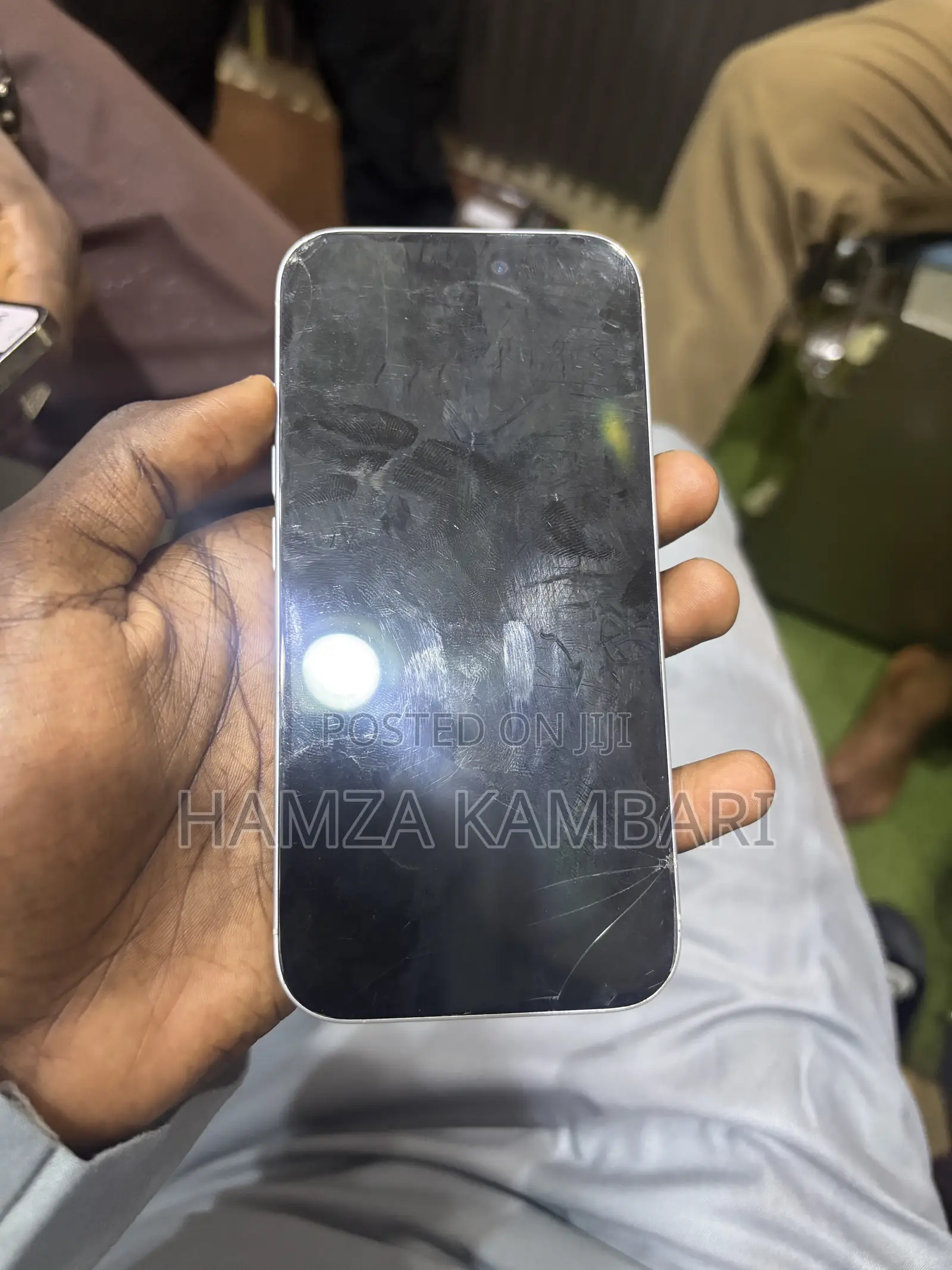 Apple iPhone 16 128 GB White