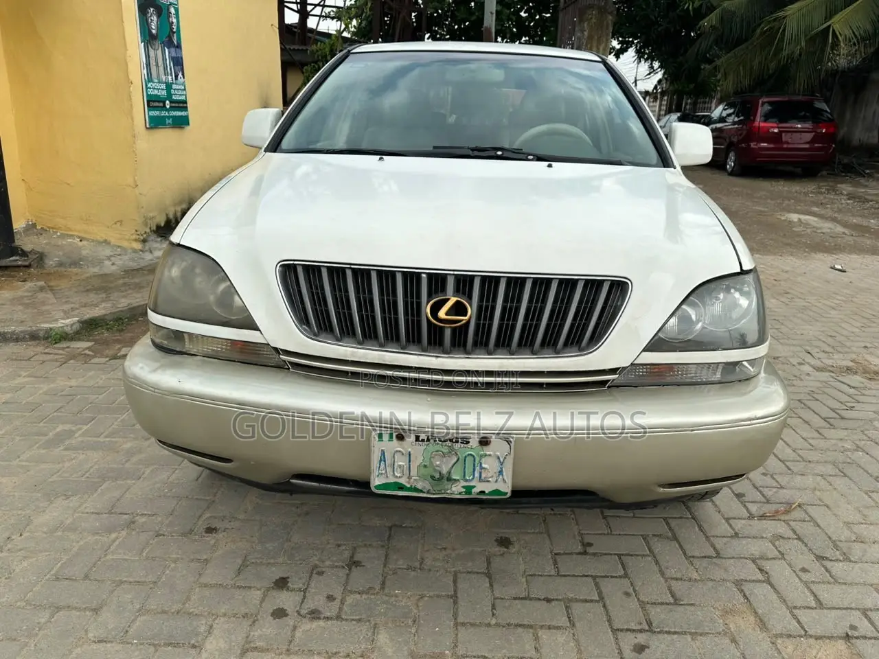 Lexus RX 2001 White