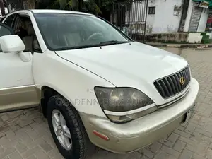 Lexus RX 2001 White