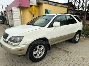 Lexus RX 2001 White