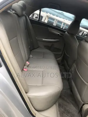 Toyota Corolla 2013 Silver