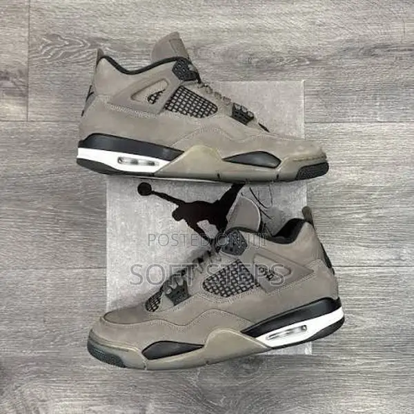 Air Jordan 4 Retro "Cave Stone"